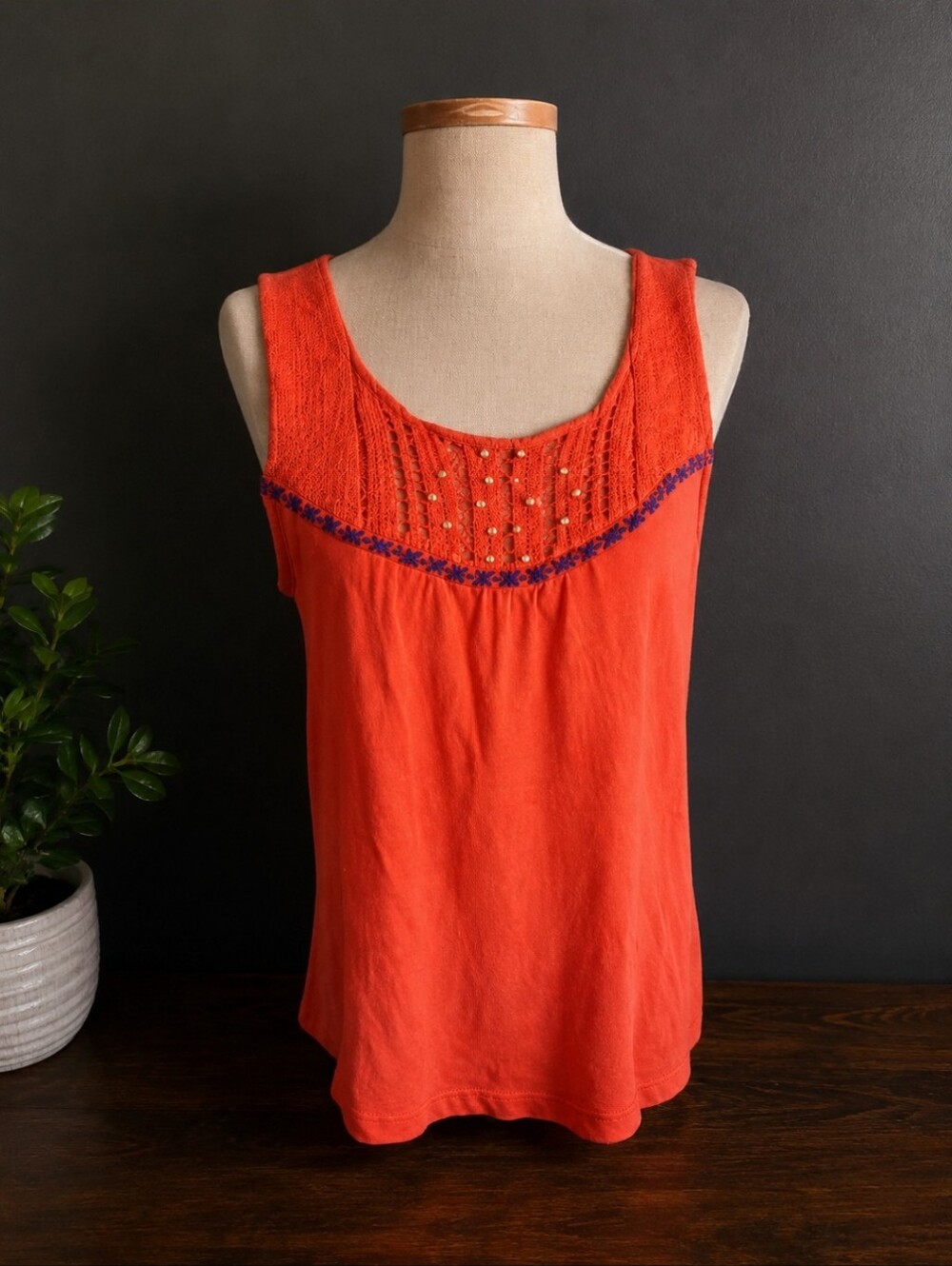 Anthropologie Meadow Rue~ Beaded Linen Tank Top – Orange Embroidered Knit (M)